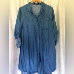 Lulu’s Chambray Midi Dress 💙